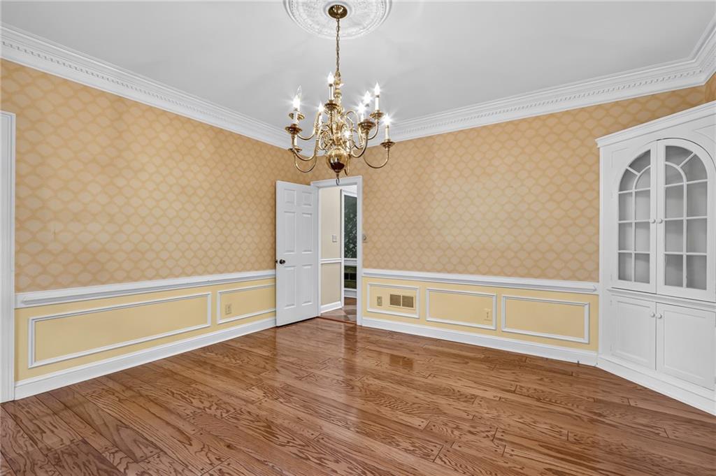 708 Robert Way Powder Springs, GA 30127 - Photo 9 of 56