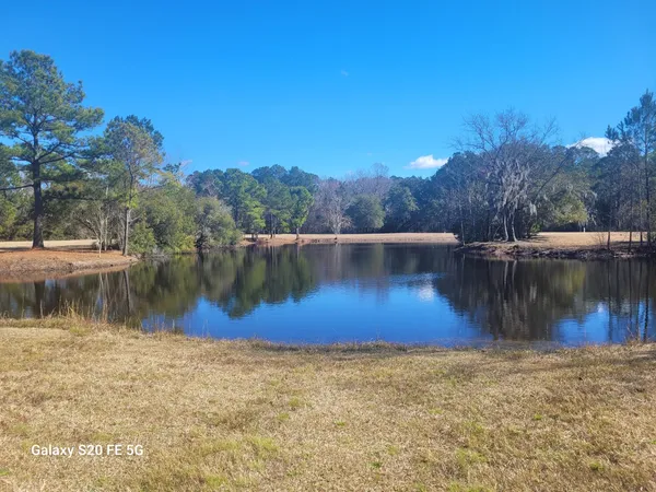 $650,000 | 0 Breezy Bay Way, McClellanville, SC 29458