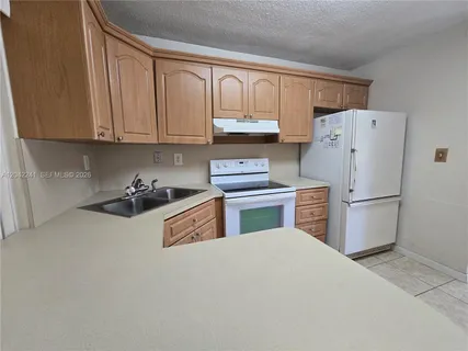 $194,999 | 4717 Northwest 50th Street, Tamarac, FL 33319