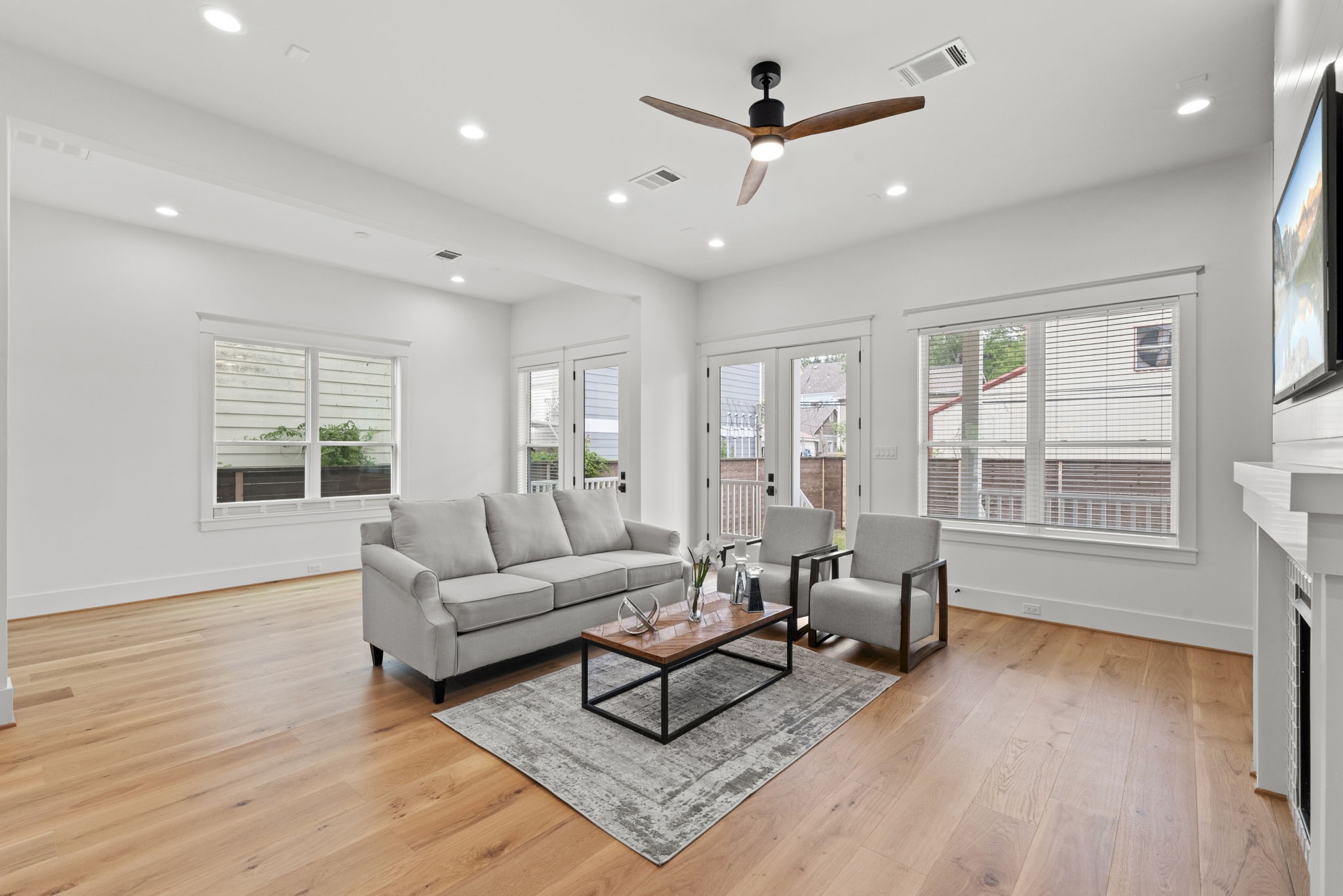 1520 Nicholson Street Houston, TX 77008 - Photo 9 of 34