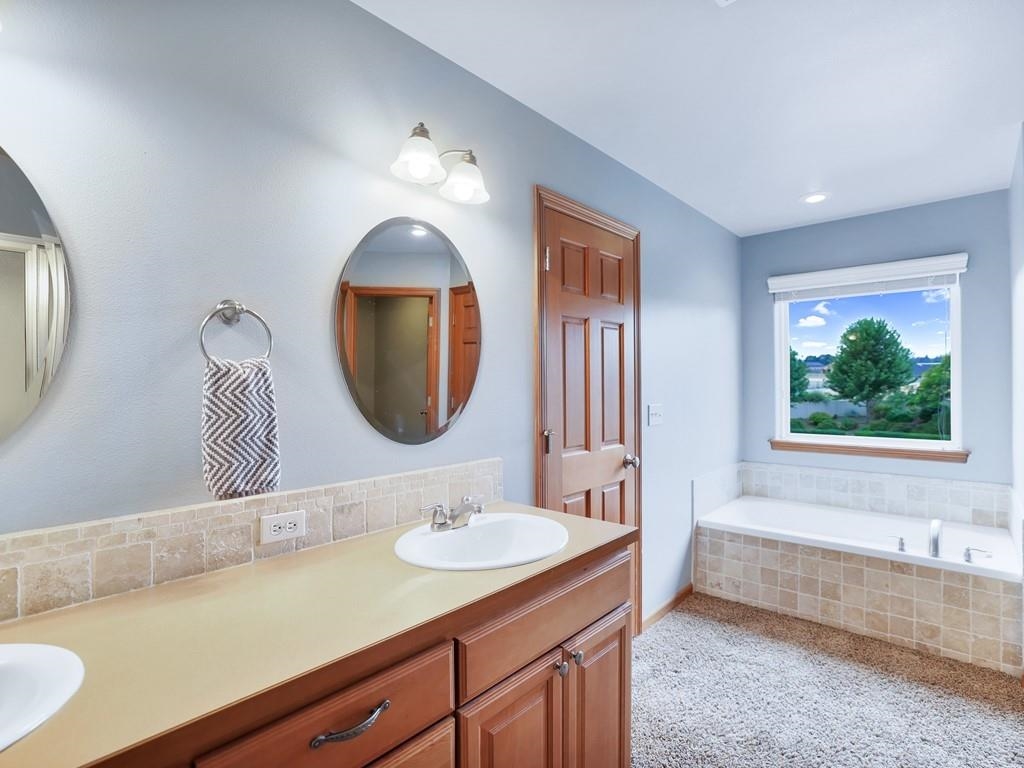 2304 South Meadowview Road Greenacres, WA 99016 - Photo 34 of 48