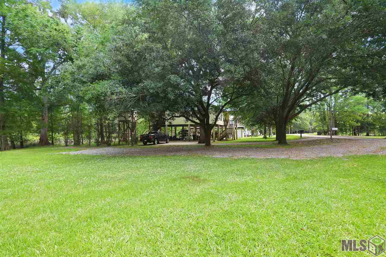 18536 Manchac Point Road Prairieville, LA 70769 - Photo 2 of 10