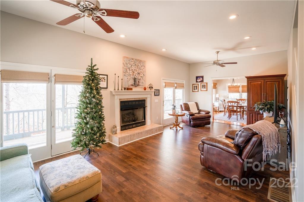 10 Matlock Memories Road Franklin, NC 28734 - Photo 5 of 47 Gallery Image 5