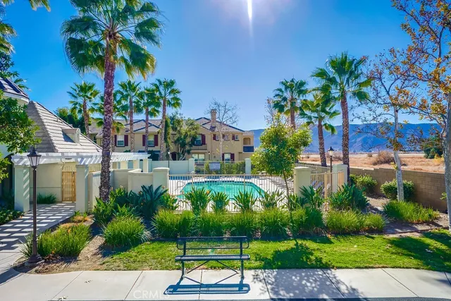 $399,000 | 1800 East Lakeshore Drive, Unit 412, Lake Elsinore, CA 92530