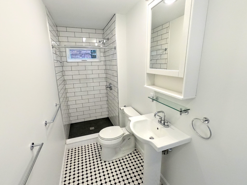 41 School Street, Unit 1 Boston, MA 02119 - Photo 8 of 39