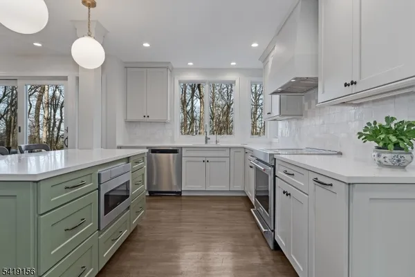 $1,150,000 | 56 Countrywood Drive, Morris Plains, NJ 07950