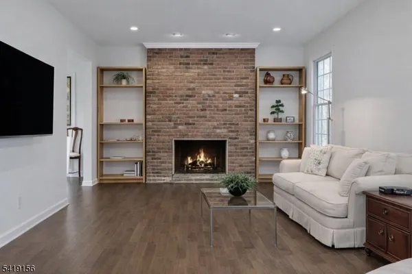 $1,150,000 | 56 Countrywood Drive, Morris Plains, NJ 07950