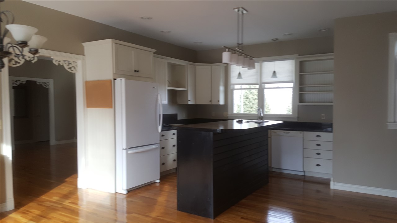 2865 North Croswell Road Ithaca, MI 48847 - Photo 6 of 9 1843365-5.JPG