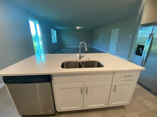 a close view of sink and tap