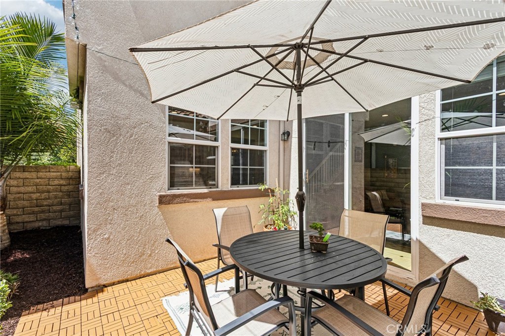 27436 Riverside Lane Valencia, CA 91354 - Photo 27 of 31