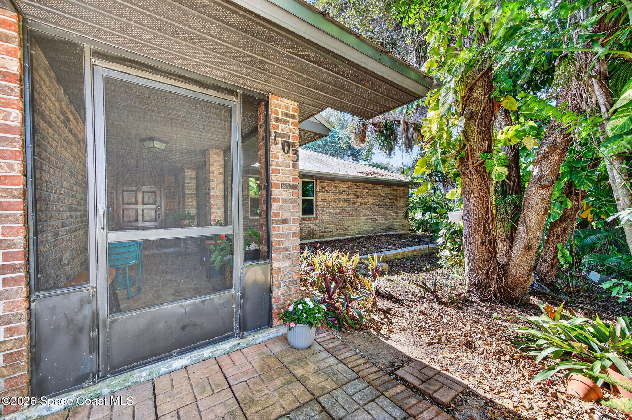 103 Margarita Road Melbourne Beach, FL 32951 - Photo 5 of 35 DSC_1174