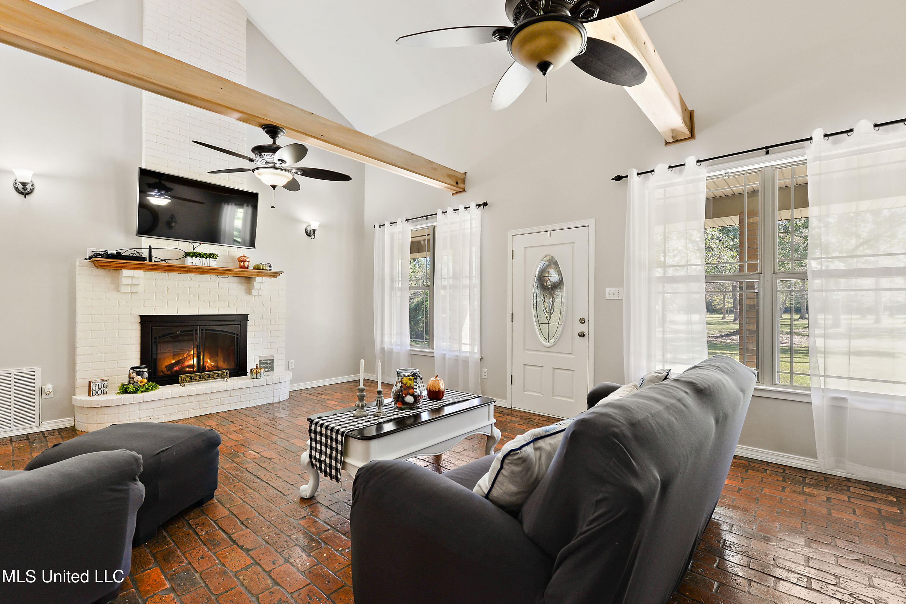 12355 Larue Road Ocean Springs, MS 39565 - Photo 2 of 26 003 (13)