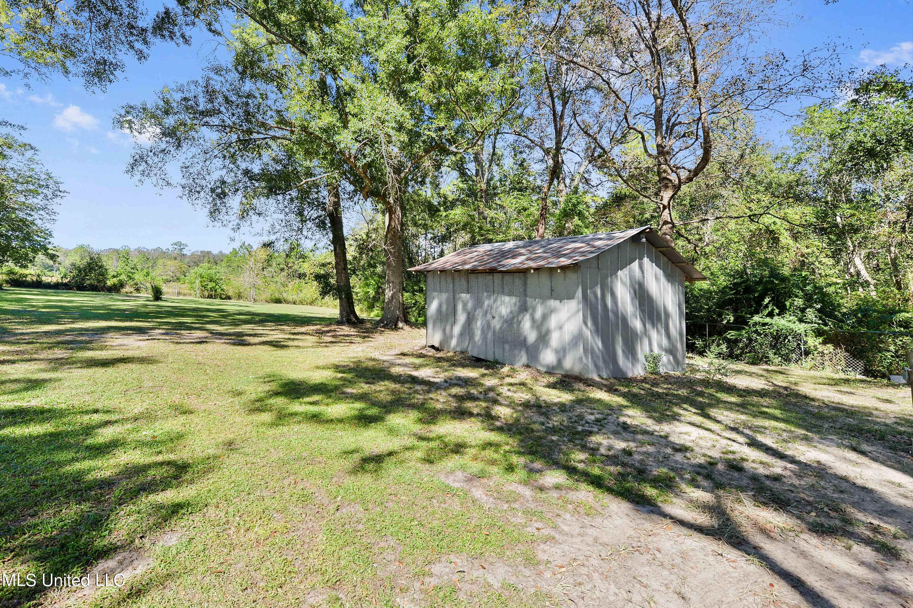 12355 Larue Road Ocean Springs, MS 39565 - Photo 24 of 26 026 (5)