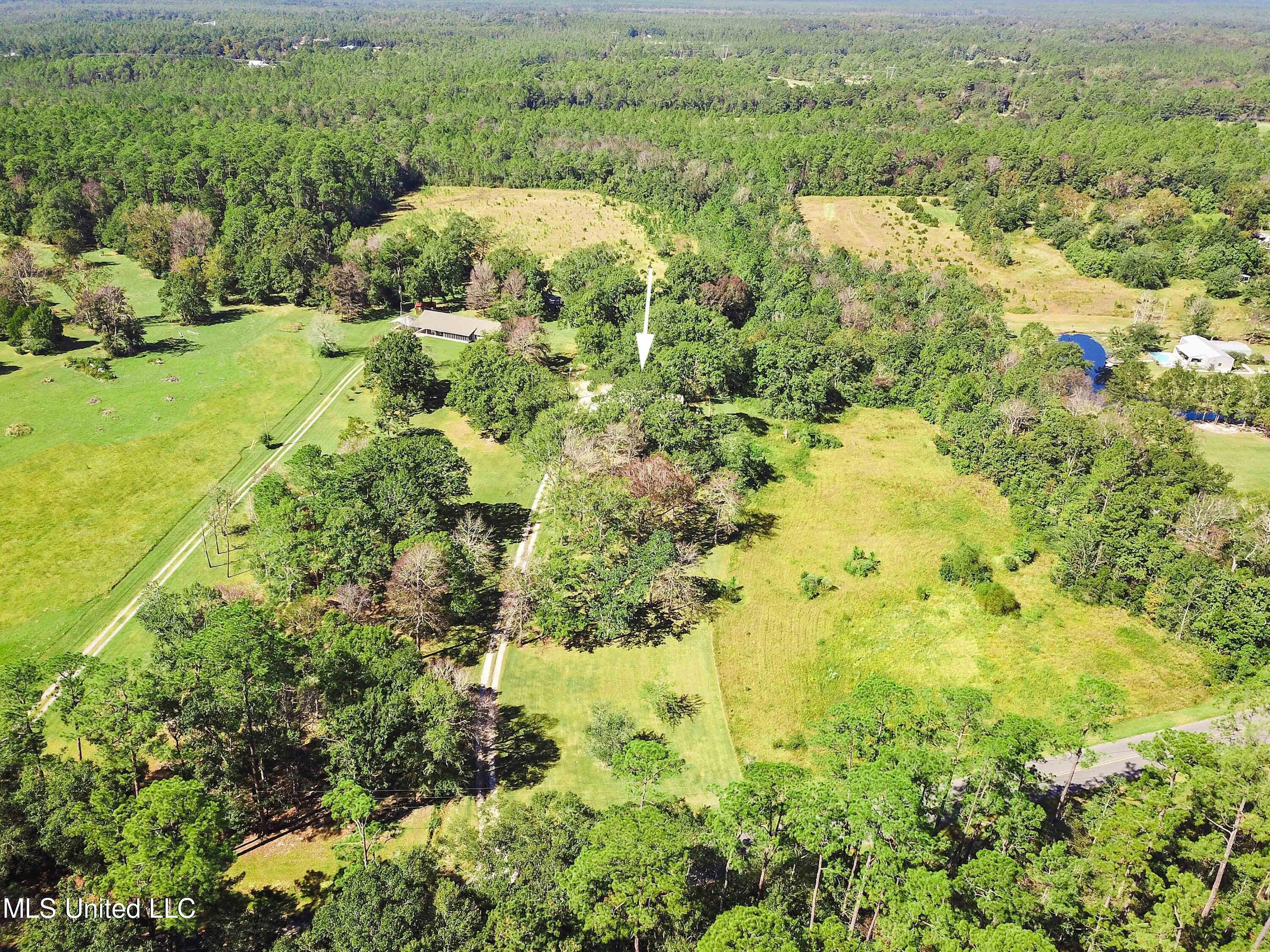 12355 Larue Road Ocean Springs, MS 39565 - Photo 25 of 26 029 (3)