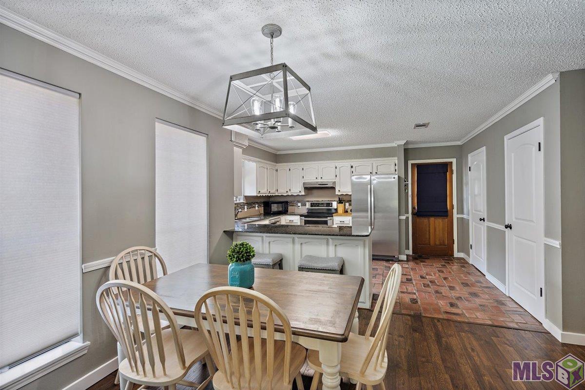 4112 Country View Drive Baton Rouge, LA 70817 - Photo 5 of 17 Gallery Image 5