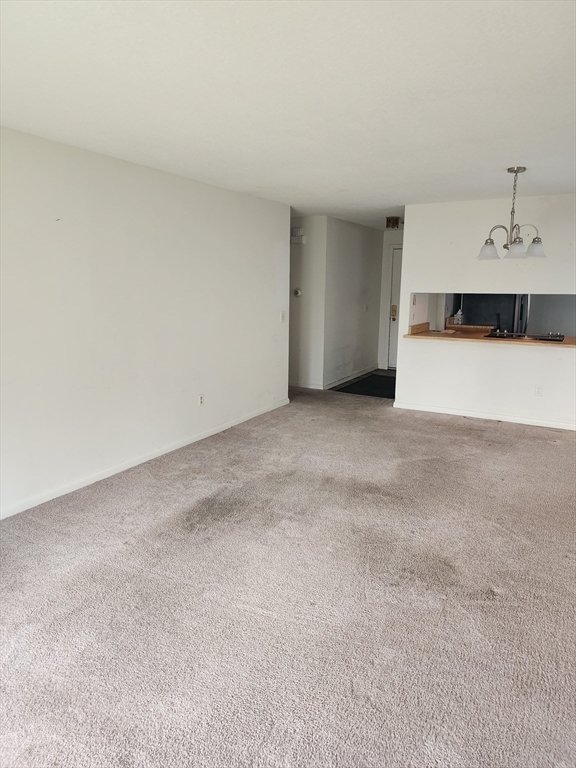373 Nassau Drive, Unit 373 Springfield, MA 01129 - Photo 4 of 14
