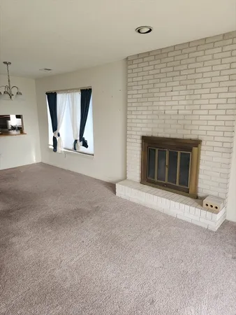 $230,000 | 373 Nassau Drive, Unit 373, Springfield, MA 01129