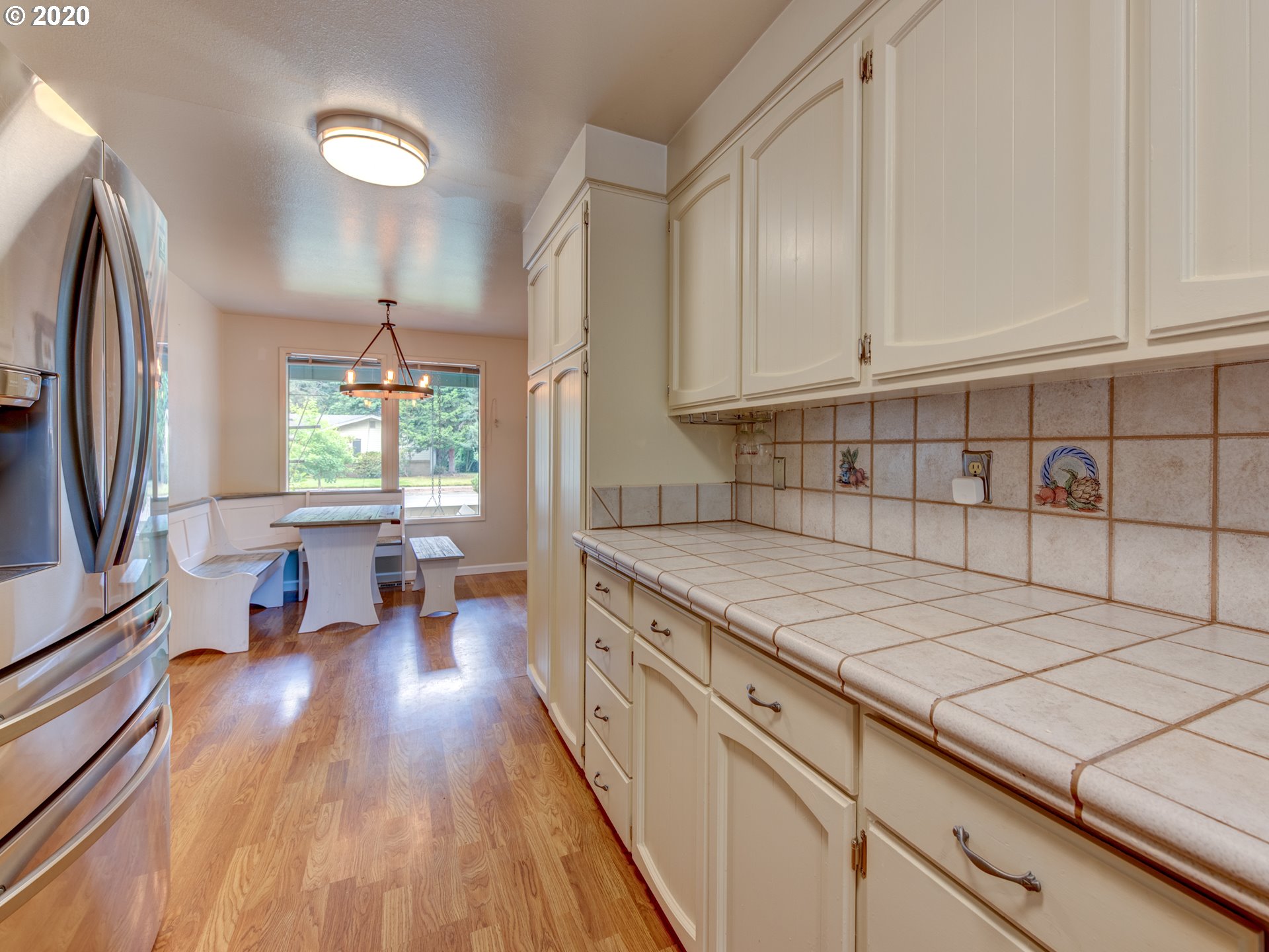 2015 Ridgeway Drive Eugene, OR 97401 - Photo 12 of 31 Gallery Image 12