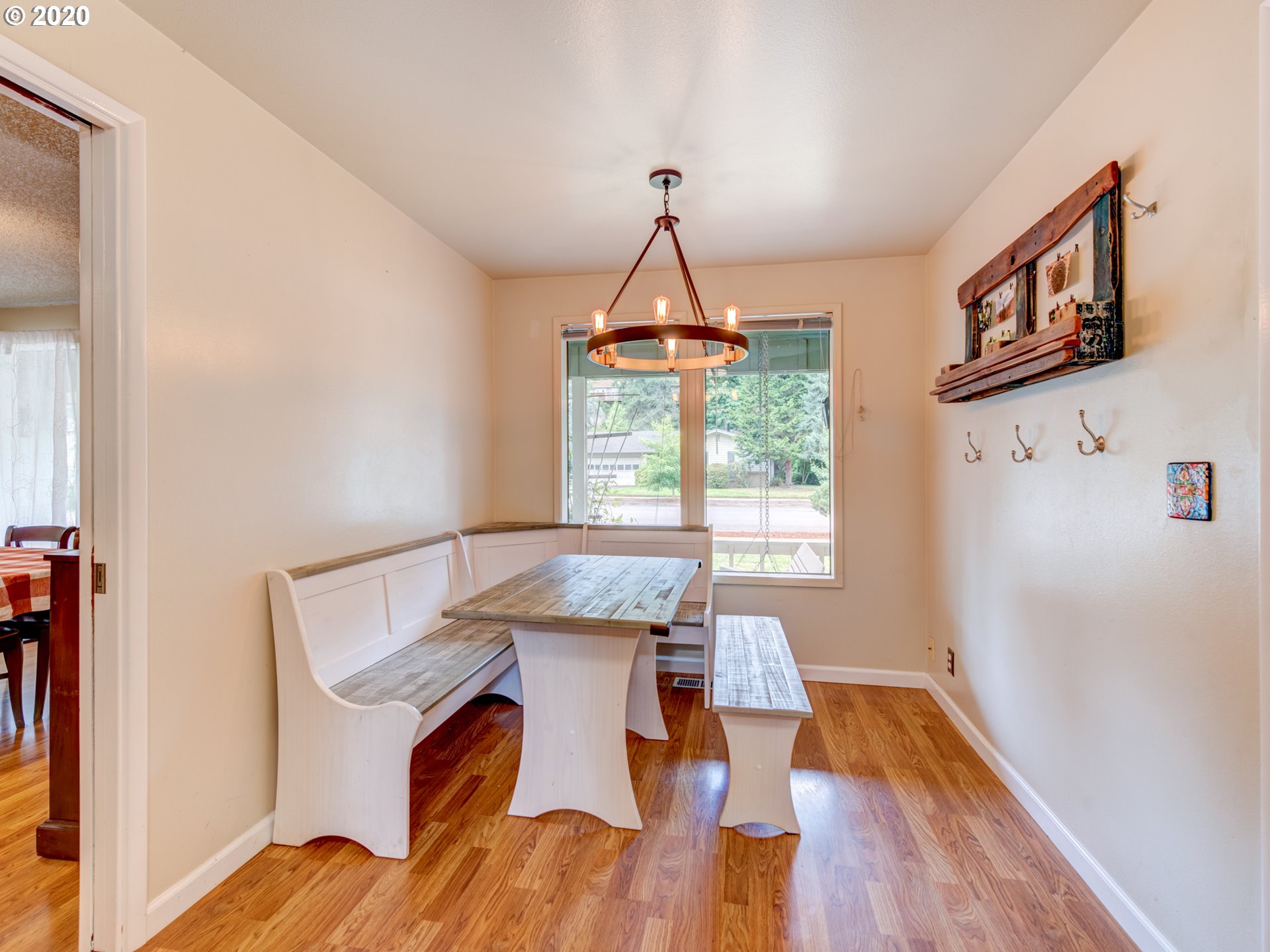 2015 Ridgeway Drive Eugene, OR 97401 - Photo 13 of 31 Gallery Image 13