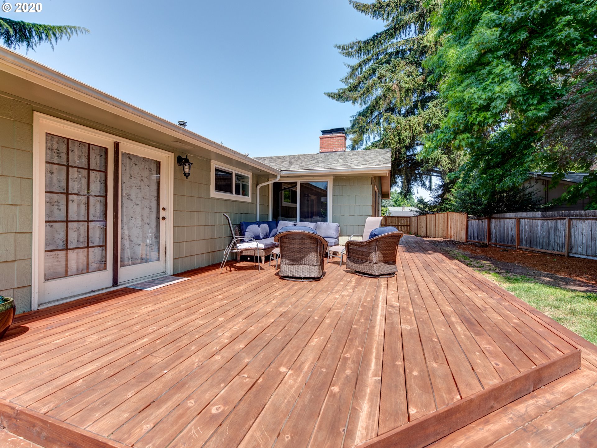 2015 Ridgeway Drive Eugene, OR 97401 - Photo 27 of 31 Gallery Image 27