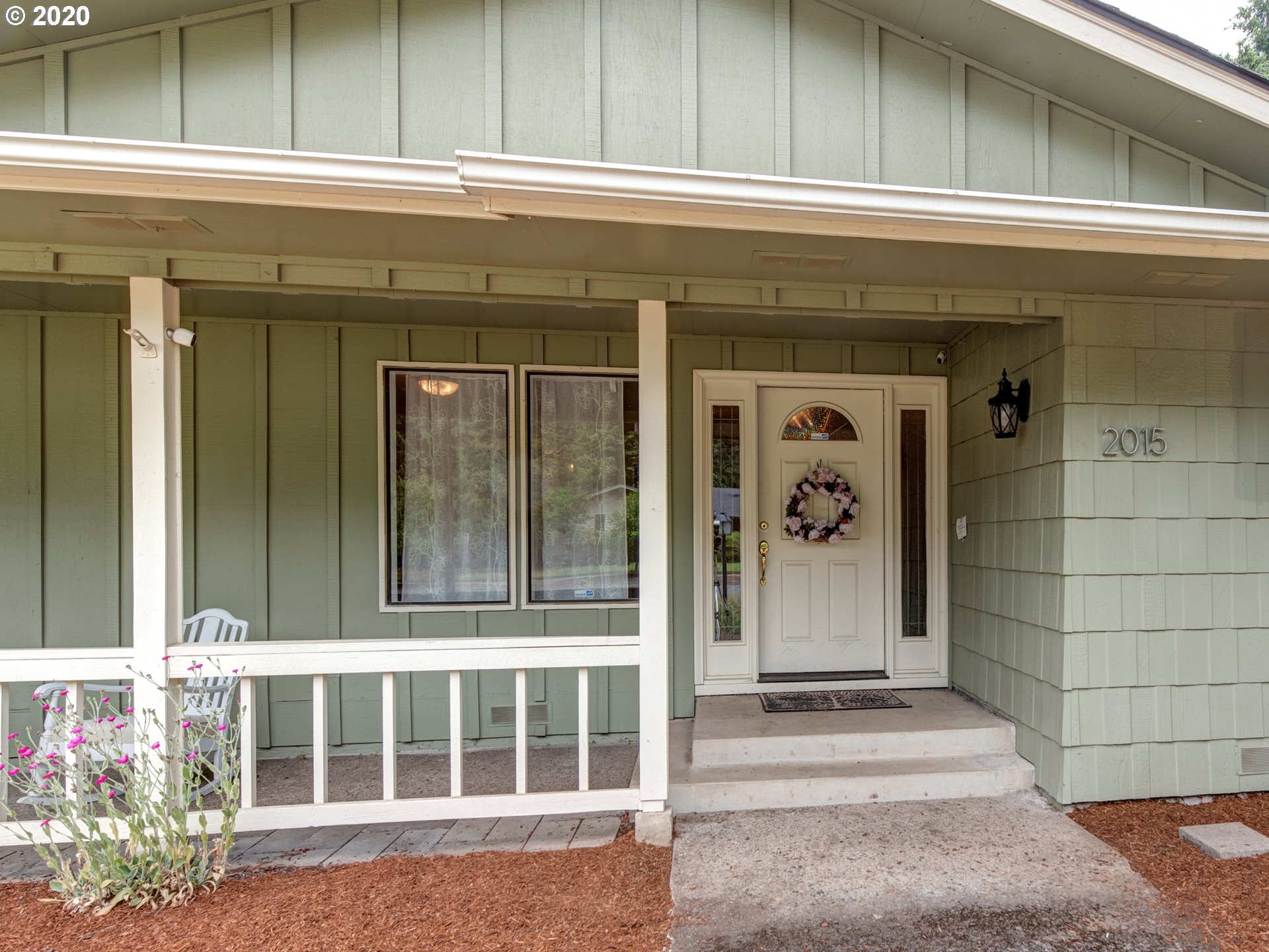 2015 Ridgeway Drive Eugene, OR 97401 - Photo 29 of 31 Gallery Image 29