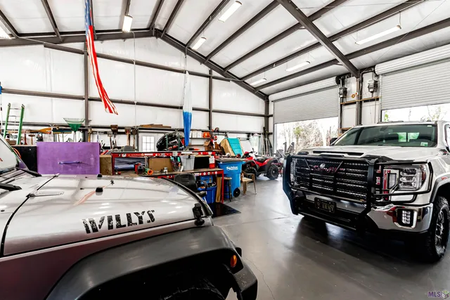 $619,000 | 14736 Chenal Road, Jarreau, LA 70749