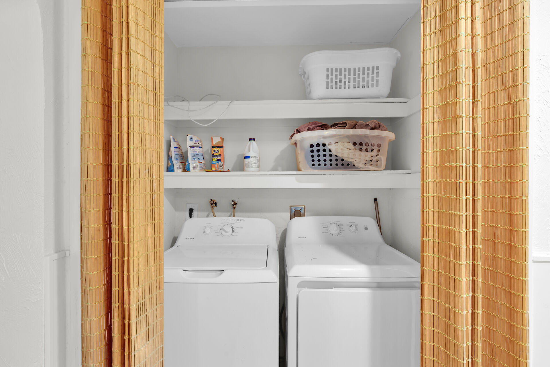 535 80th Street Marathon, FL 33050 - Photo 27 of 42 LAUNDRY