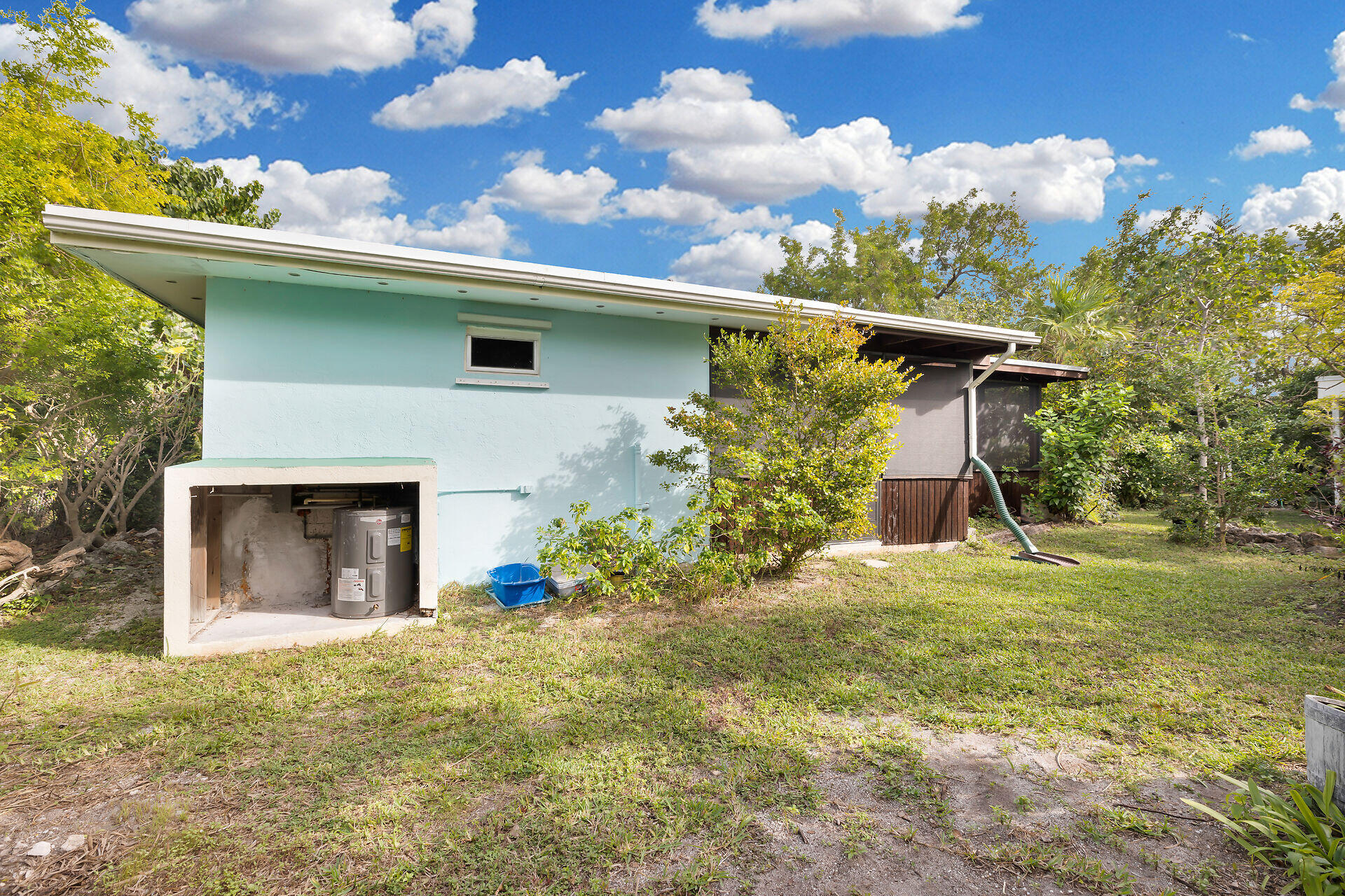 535 80th Street Marathon, FL 33050 - Photo 34 of 42 BACK OF HOME