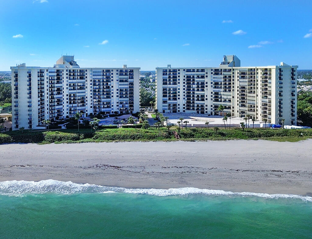 400 Ocean Trail Way, Unit 203 Jupiter, FL 33477 - Photo 3 of 25 3