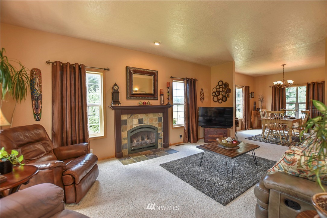 117 Quick Road Castle Rock, WA 98611 - Photo 11 of 25 Gallery Image 11