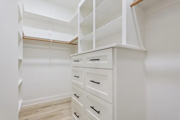 a view of walk in closet