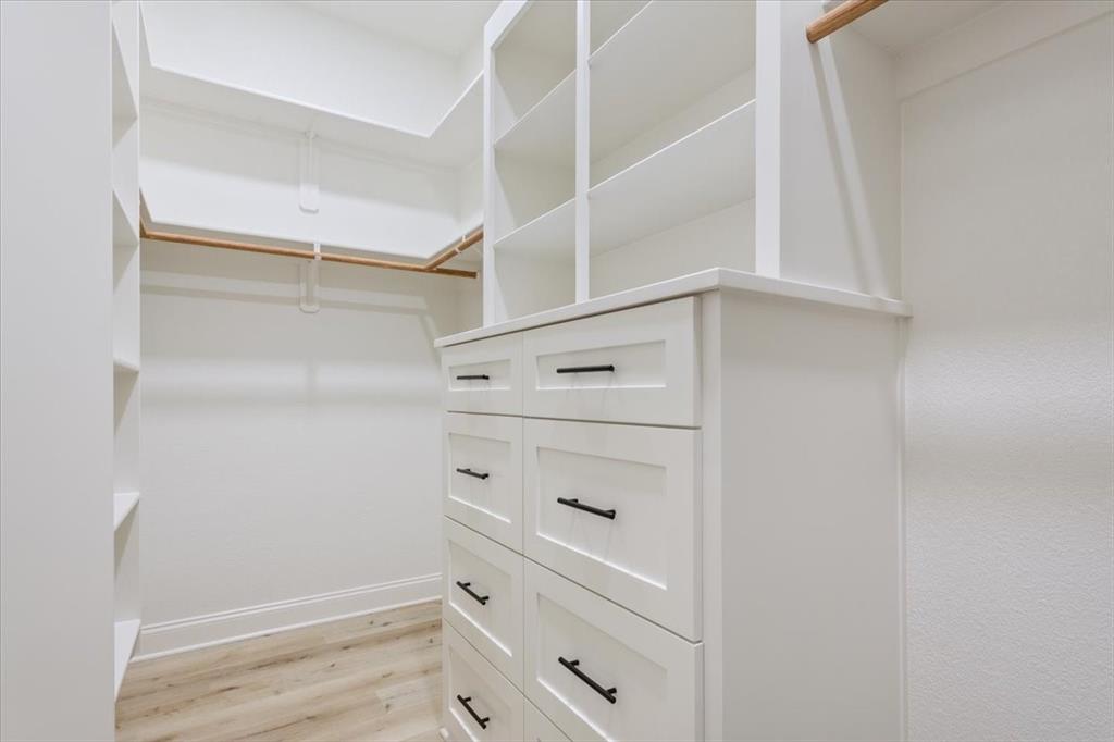 107 North Jena Street Riesel, TX 76682 - Photo 21 of 34 a view of walk in closet