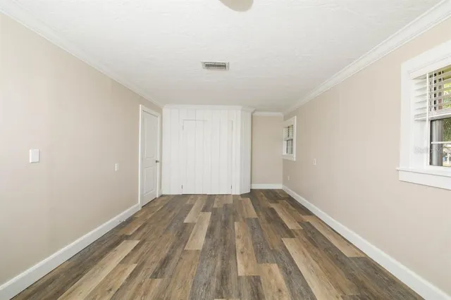 $3,000 | 1000 Gantt Avenue, Sarasota, FL 34232