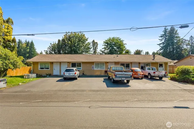 $899,000 | 3411 Stoll Road Southeast, Olympia, WA 98501