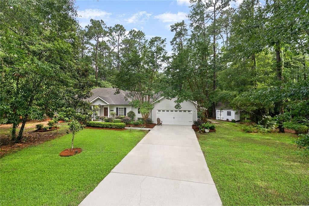 23027 Ruth Street Mandeville, LA 70471 - Photo 2 of 18