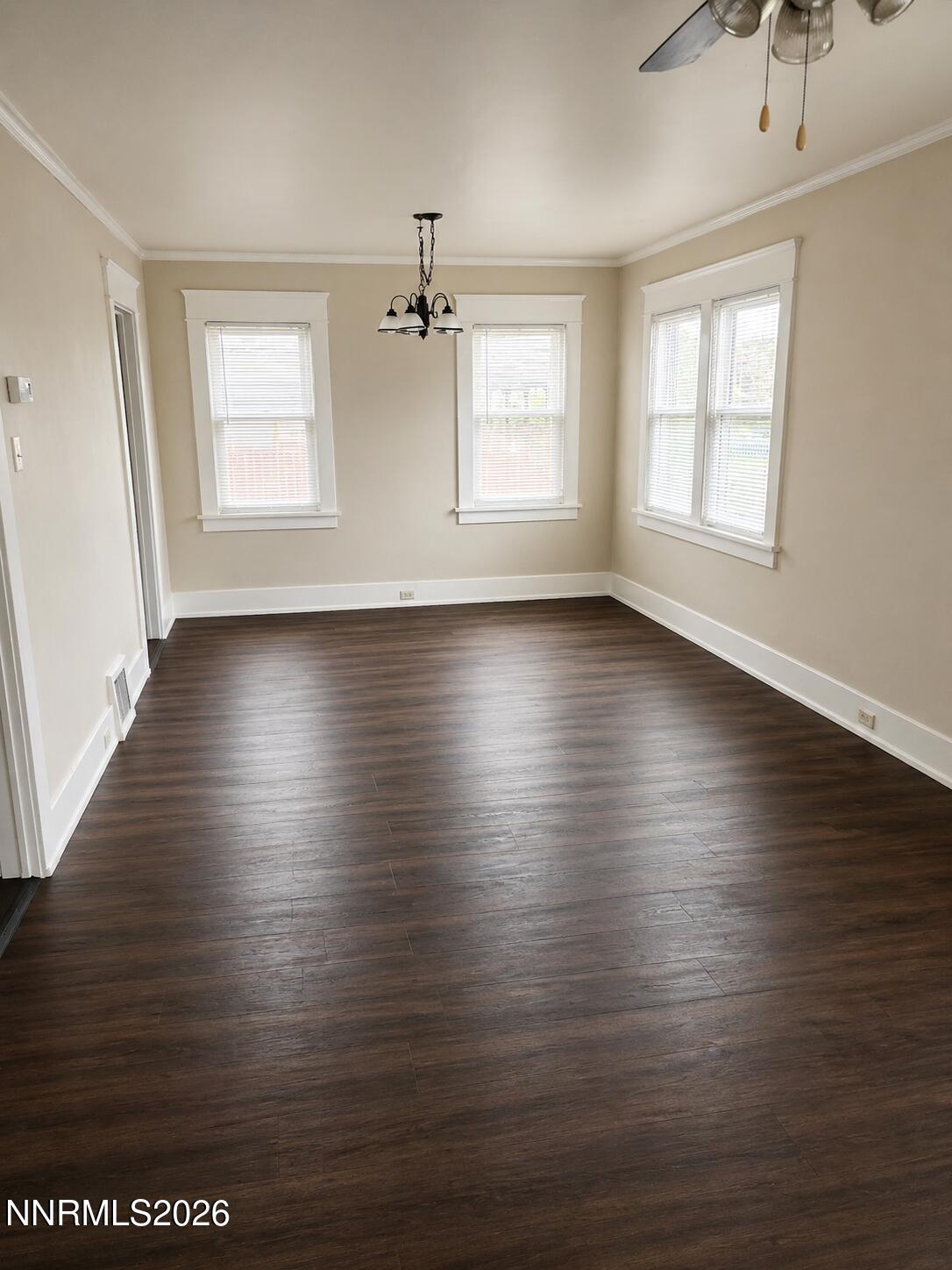175 Wonder Street Reno, NV 89502 - Photo 3 of 30 57391C16-D418-4FF9-AEDB-3E6CC71DEBD2