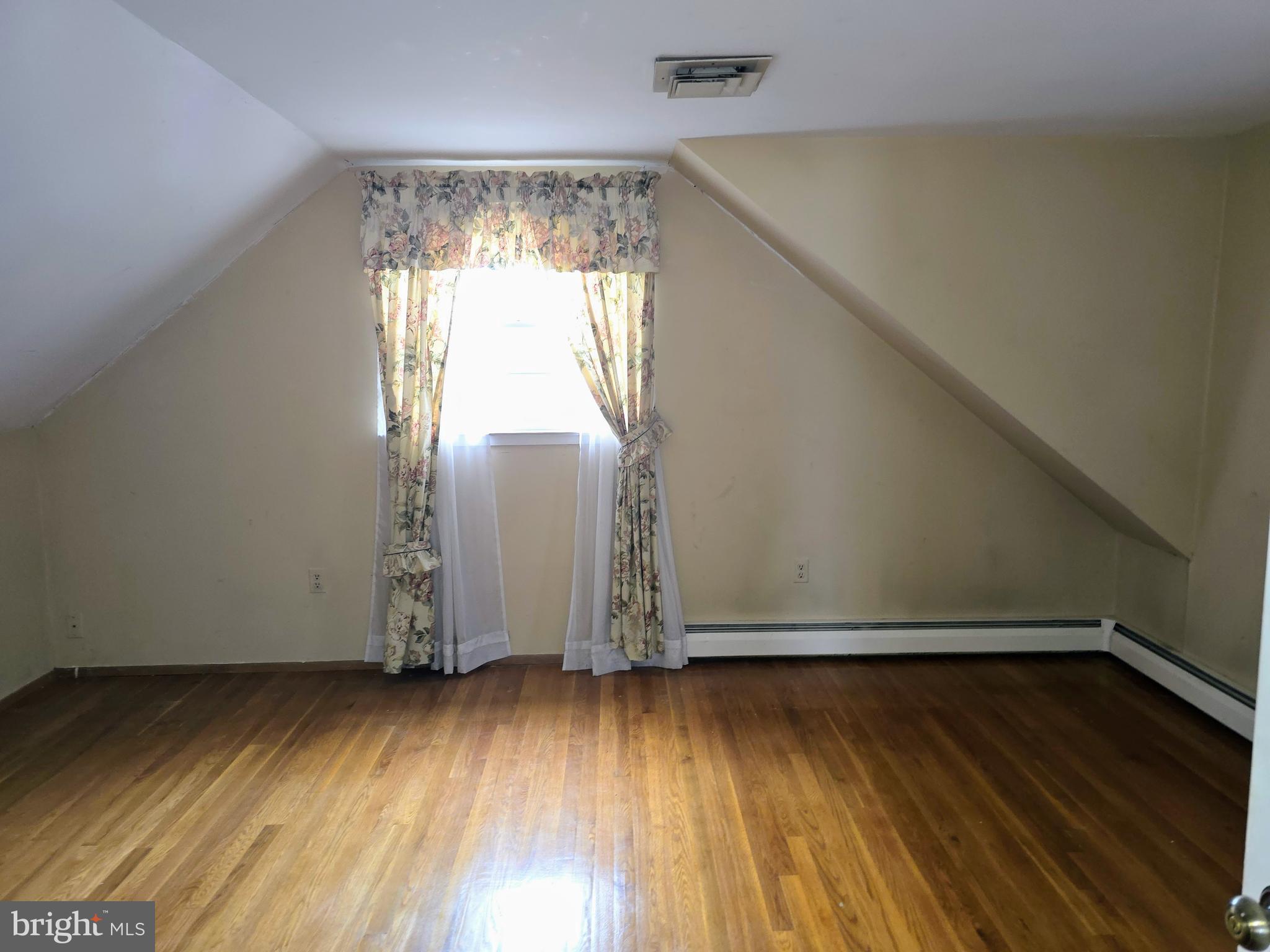 9405 Blackstone Road Manassas, VA 20110 - Photo 12 of 18 Gallery Image 12