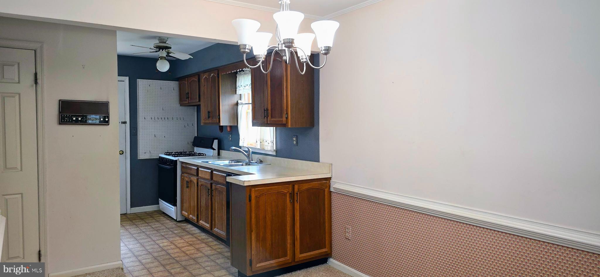 9405 Blackstone Road Manassas, VA 20110 - Photo 17 of 18 Gallery Image 17