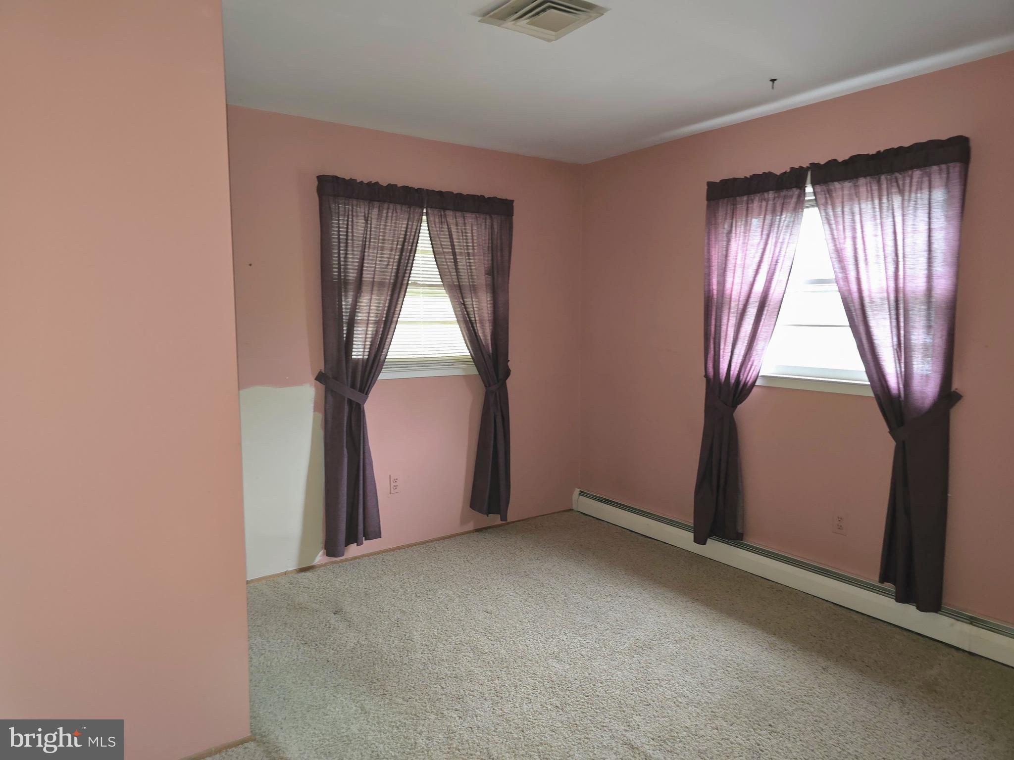 9405 Blackstone Road Manassas, VA 20110 - Photo 8 of 18 Gallery Image 8