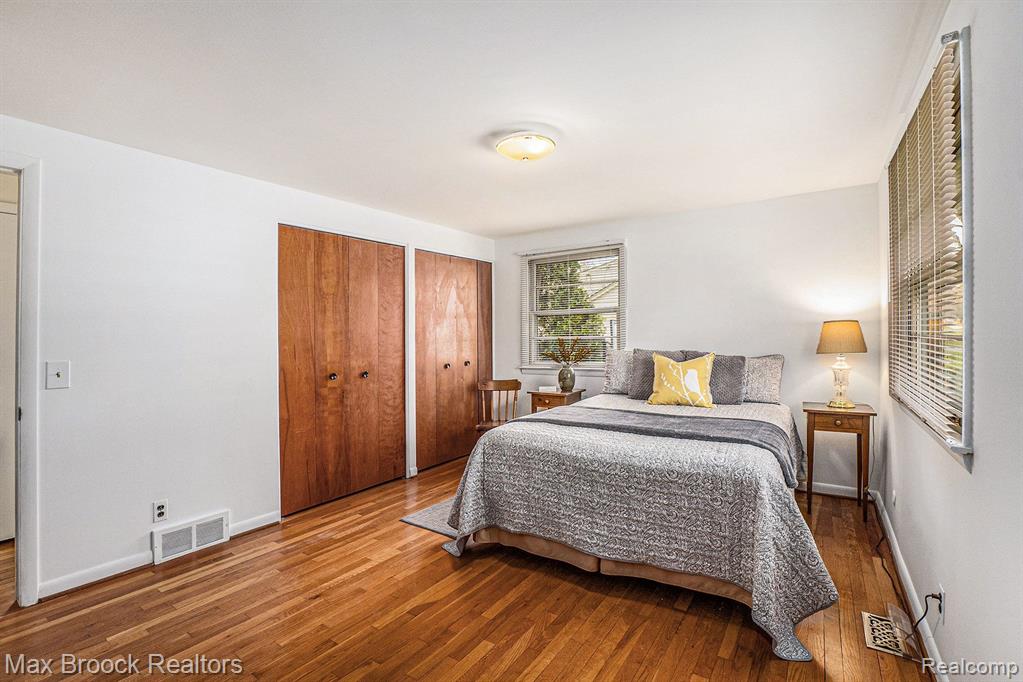 29008 Farmington Road Farmington Hills, MI 48334 - Photo 12 of 29