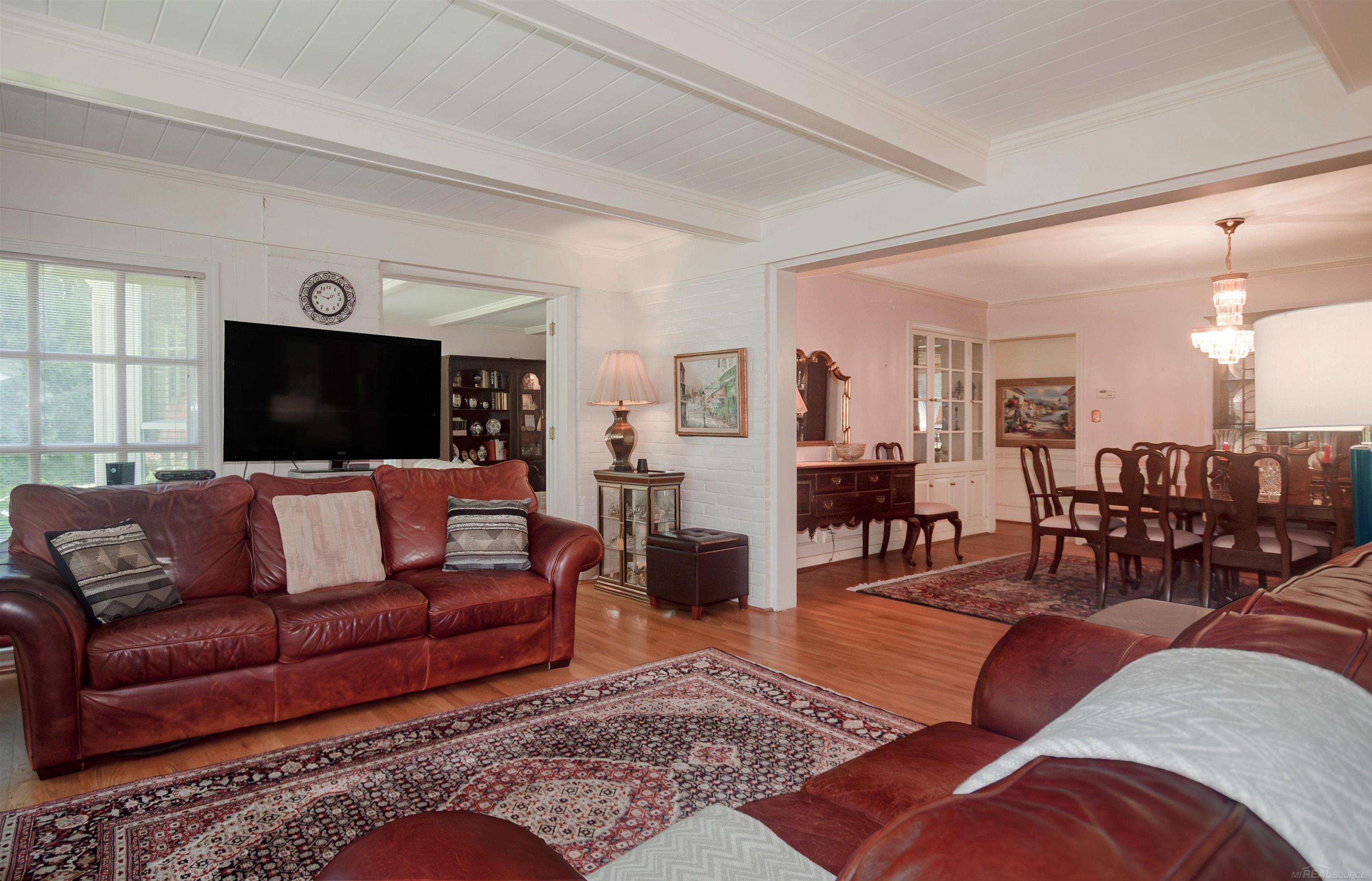 164 Lothrop Road Grosse Pointe Farms, MI 48236 - Photo 15 of 54