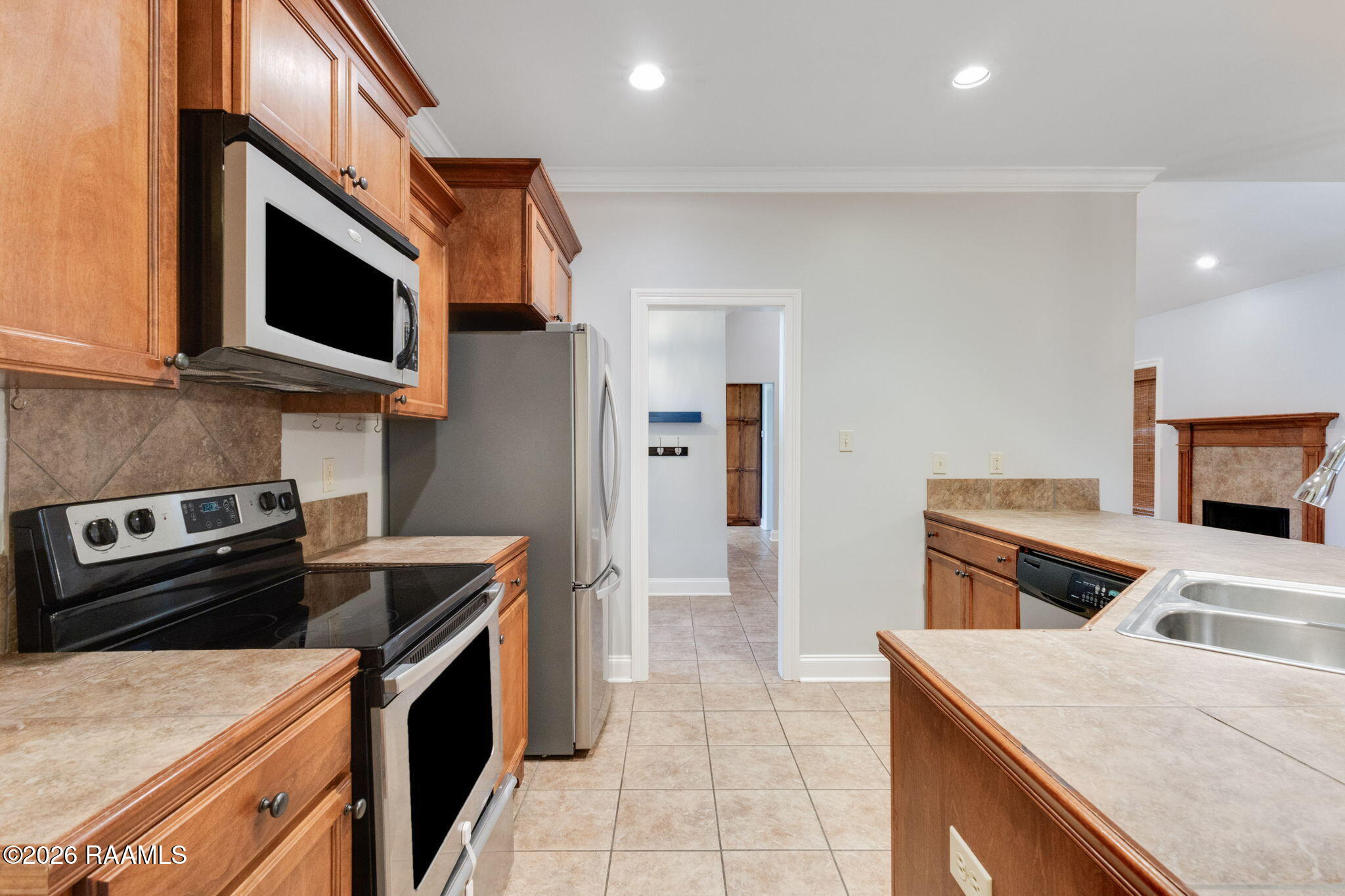 203 Rue Soleil Carencro, LA 70520 - Photo 8 of 18 Kitchen 3