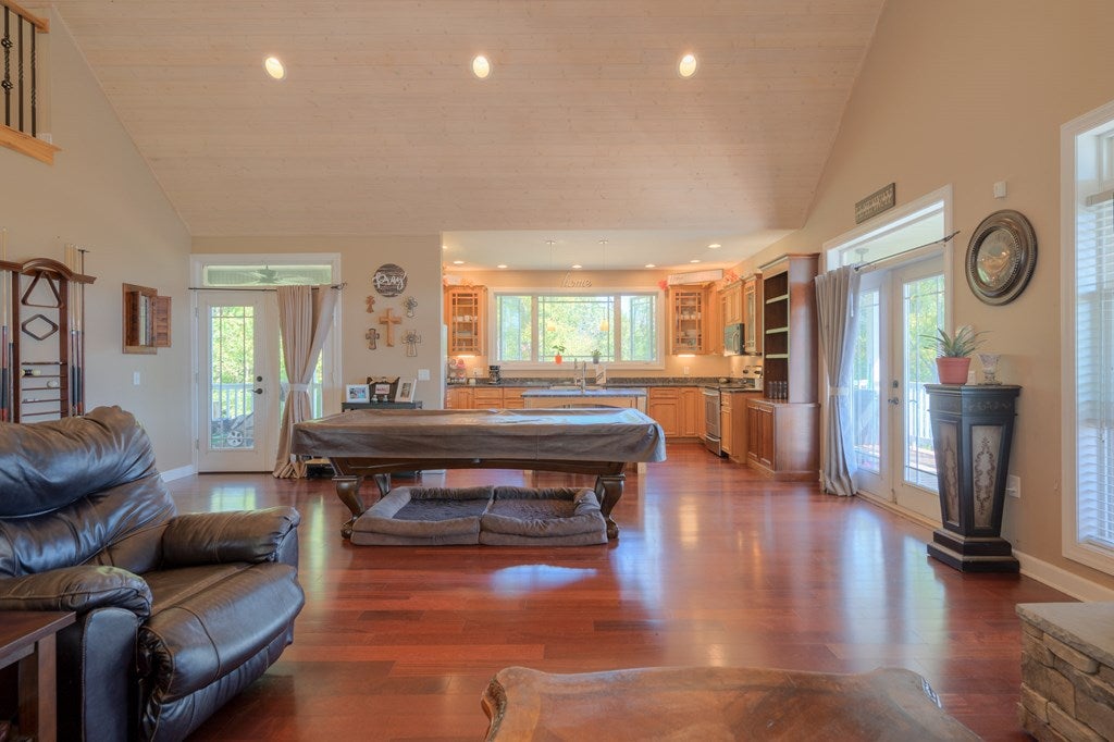 546 Riverview Road Ivanhoe, VA 24350 - Photo 48 of 75 Gallery Image 48