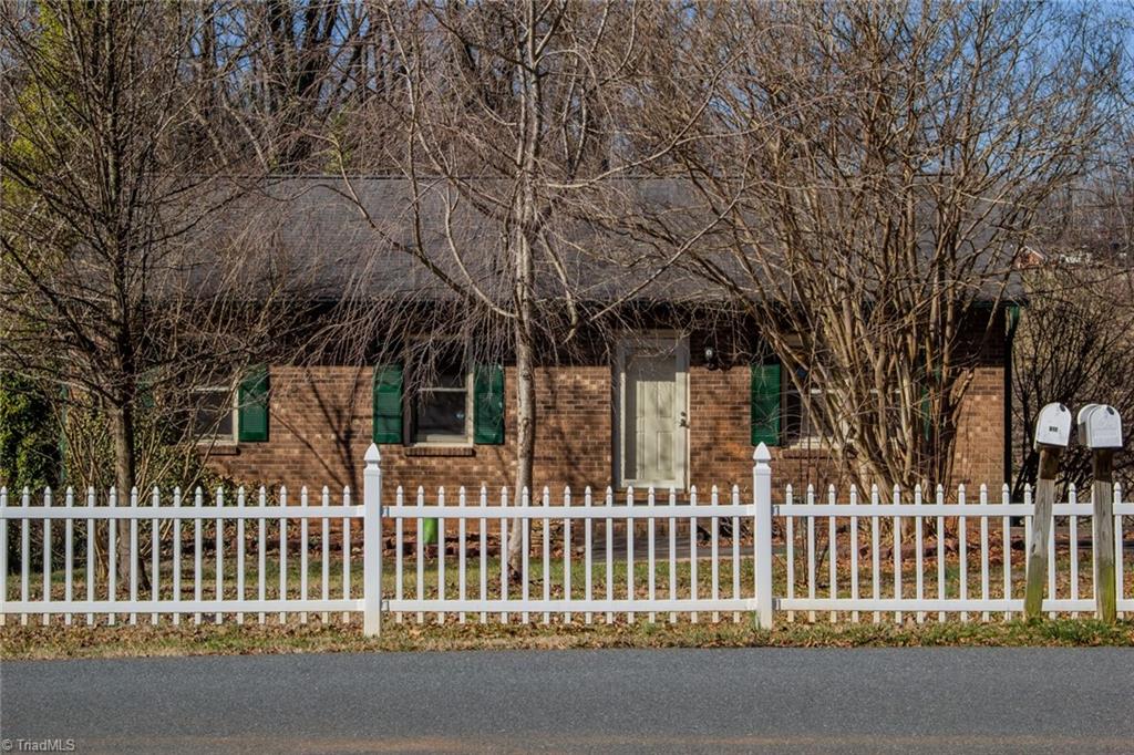 516 Heatherton Lane Rural Hall, NC 27045 - Photo 3 of 42