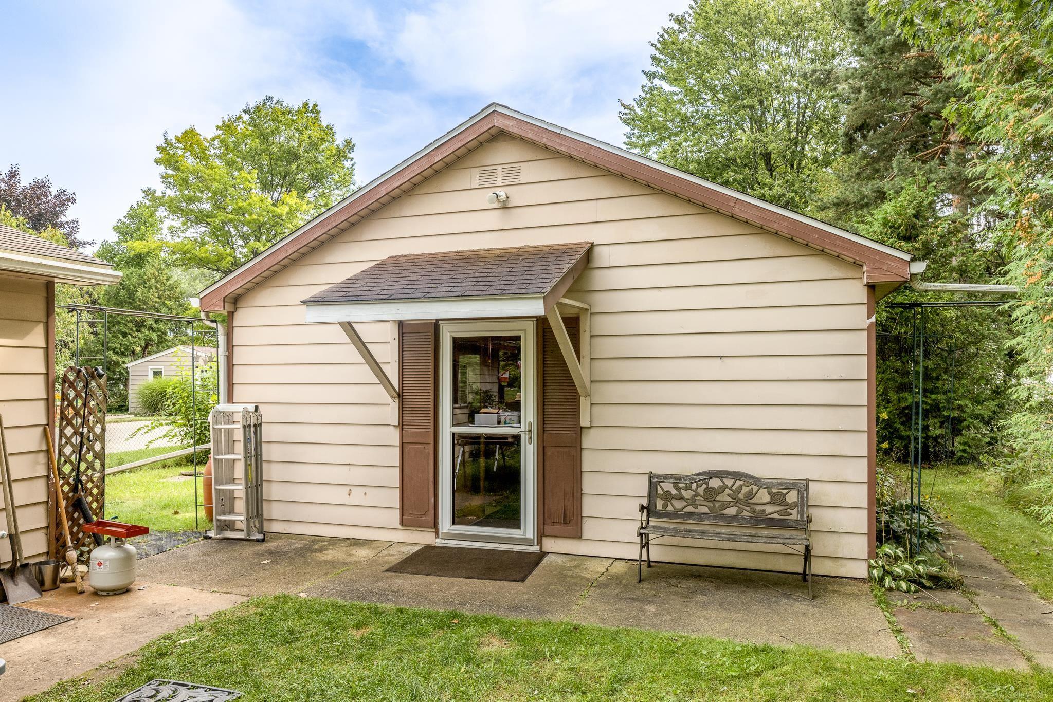 8119 Emigh Road Lexington, MI 48450 - Photo 46 of 54 50121751-45.JPG