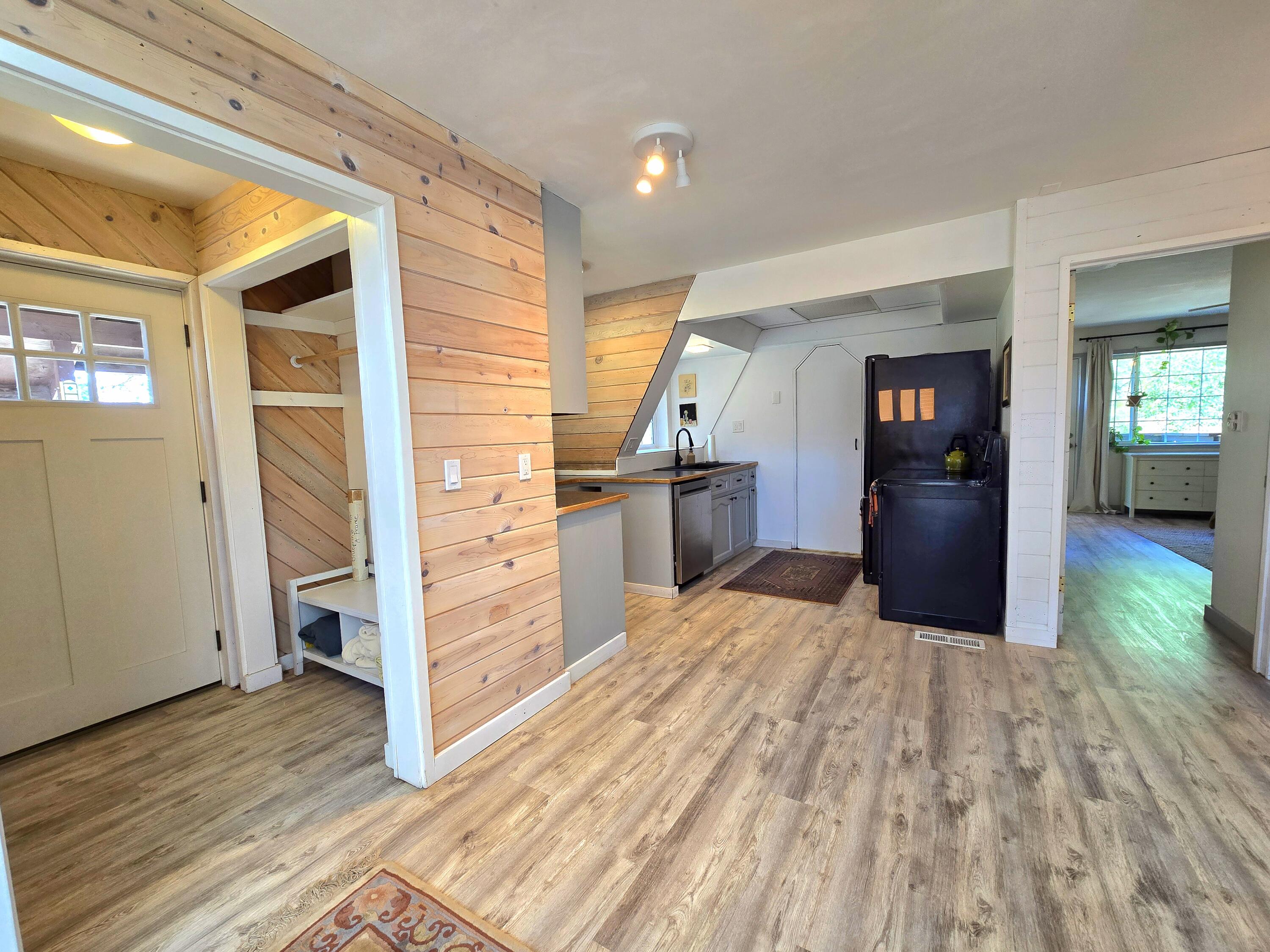 10211 Old Fort Road Klamath Falls, OR 97601 - Photo 12 of 79 20250619_153441
