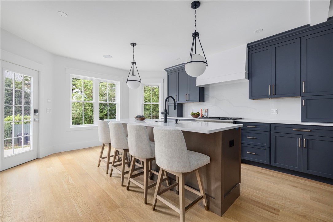 104 2nd Street Newport, RI 02840 - Photo 17 of 50