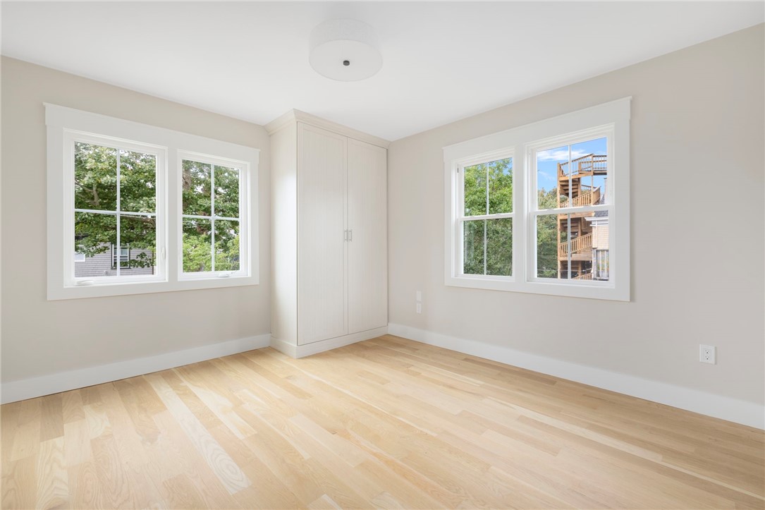 104 2nd Street Newport, RI 02840 - Photo 32 of 50