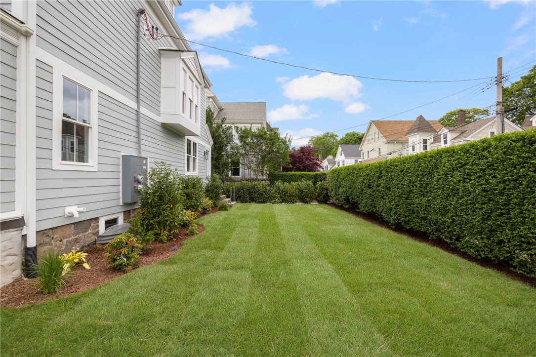 104 2nd Street Newport, RI 02840 - Photo 7 of 50