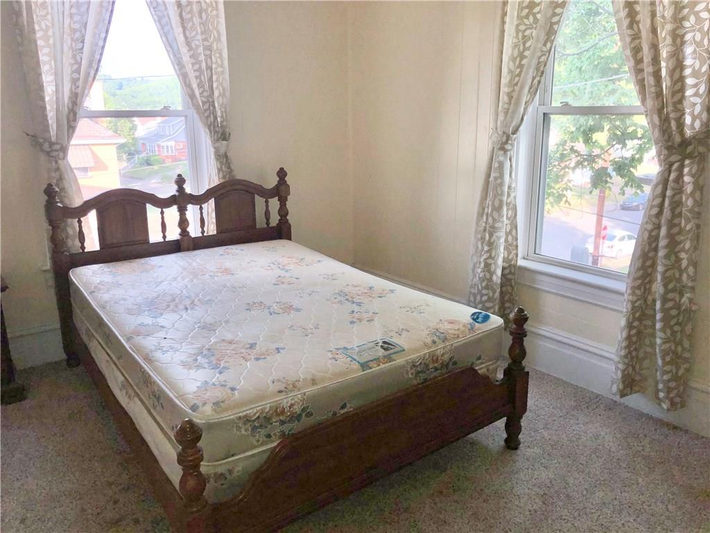 476 New York Avenue Rochester, PA 15074 - Photo 6 of 11 Gallery Image 6